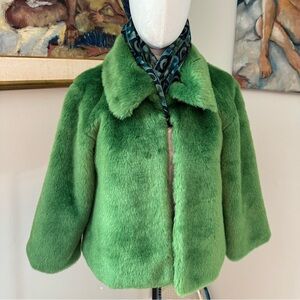 Cejon grass green waist coat S/M  28.00